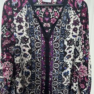 New York & Company Black and White Graphic Blouse